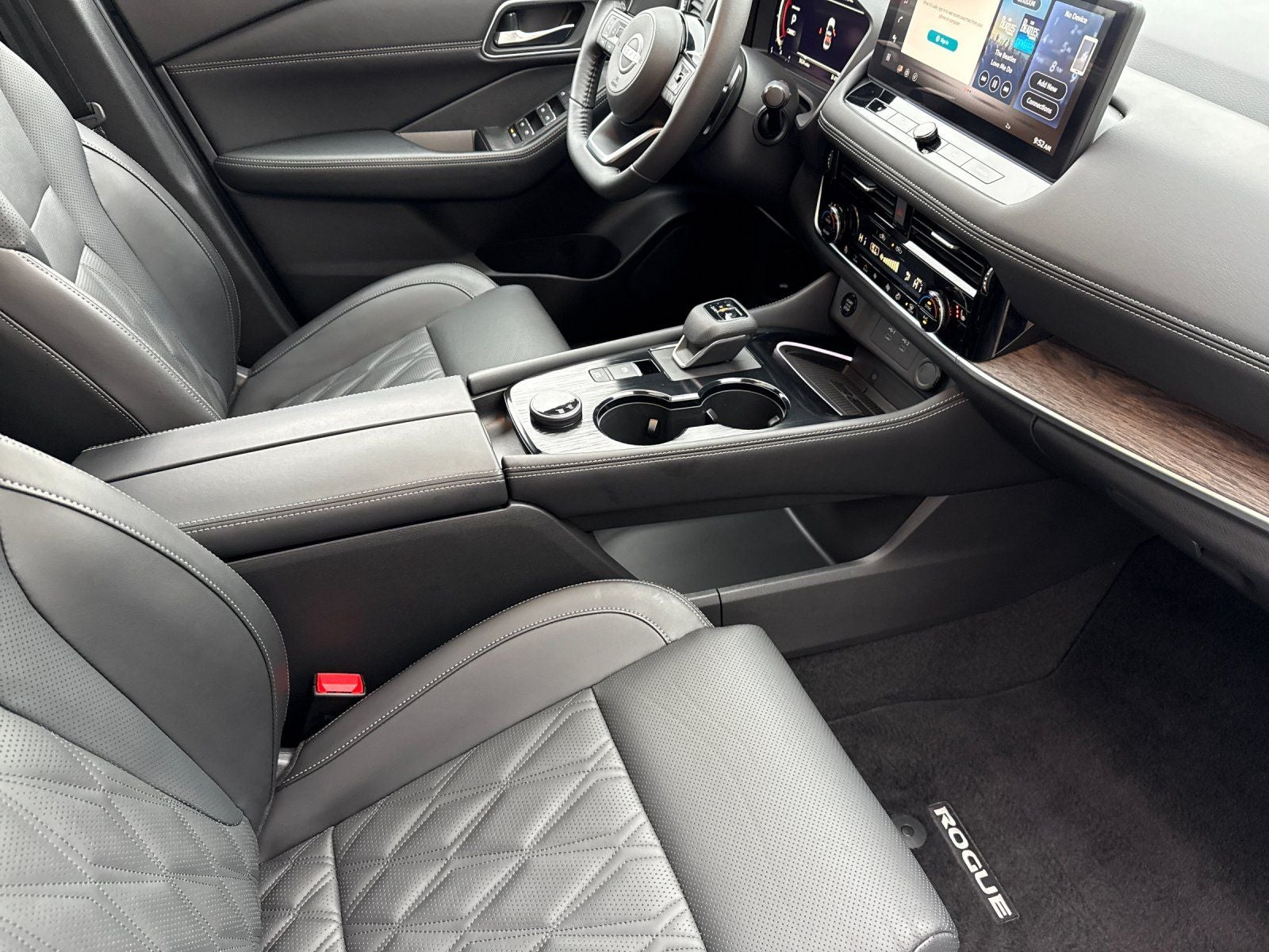 2024 Nissan Rogue Platinum