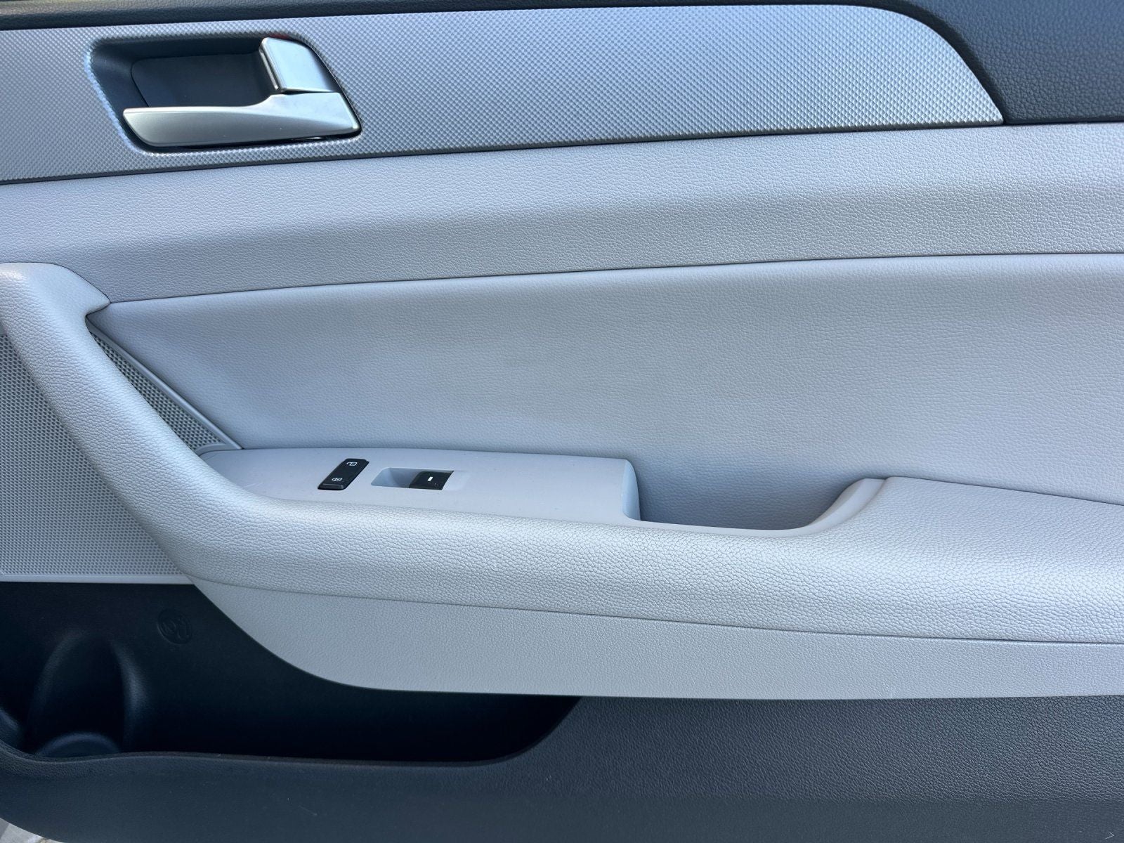 2019 Hyundai Sonata Hybrid SE