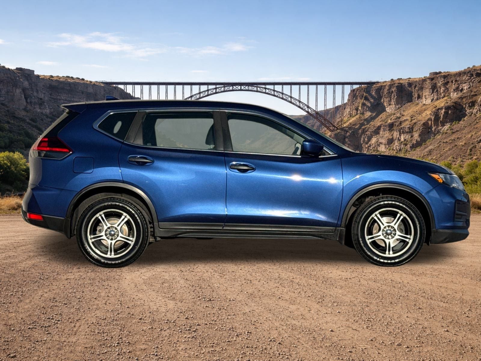 2019 Nissan Rogue S