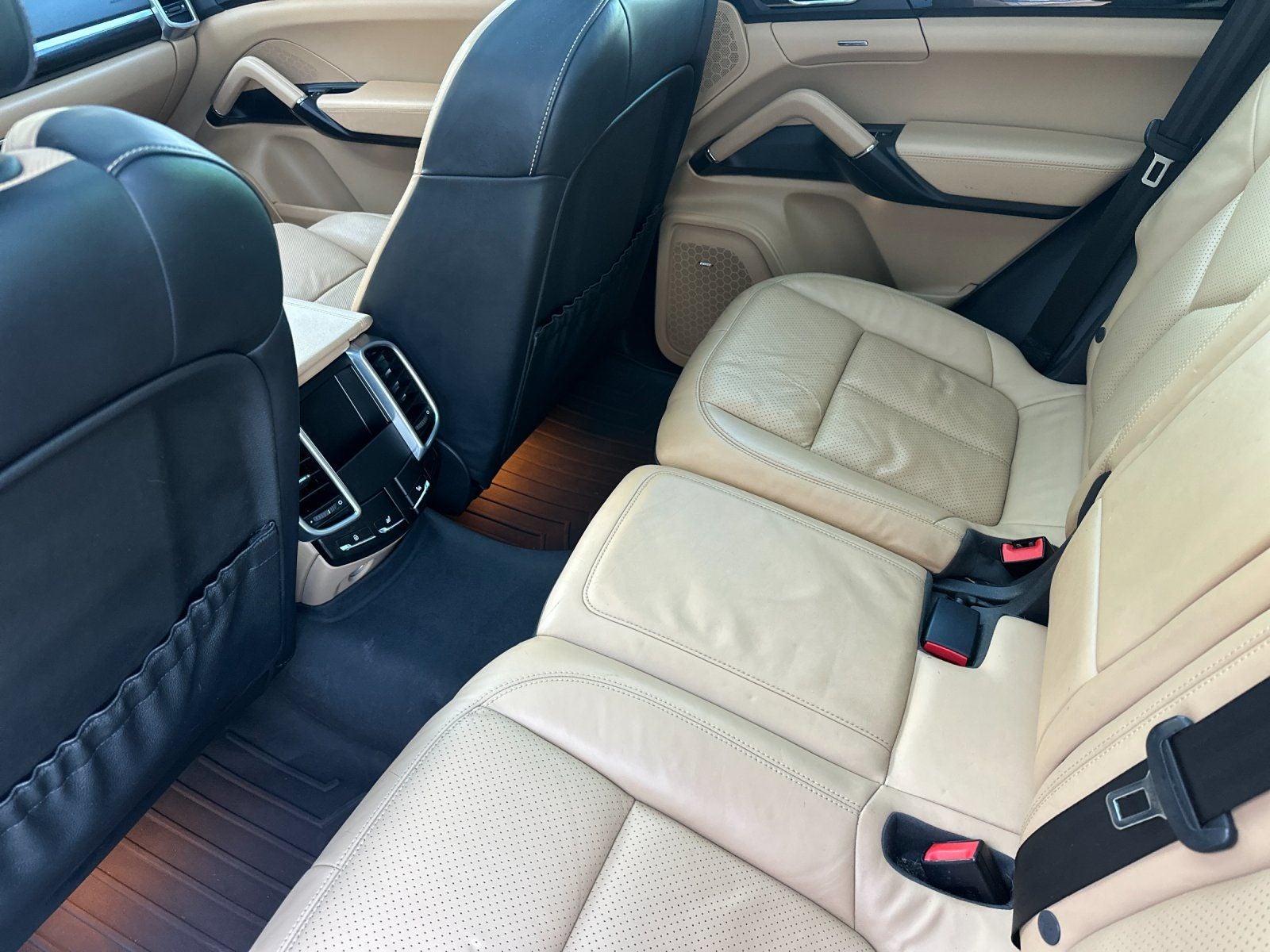 2014 Porsche Cayenne Diesel